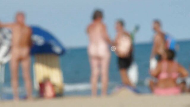 Visoka definicija :  Zaljubljena draga učiniće sve što je potrebno da usreći svog muža Seksi pornić 